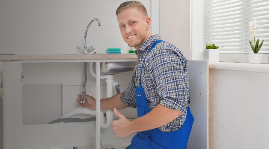 After-hours Plumber in Rougon, LA